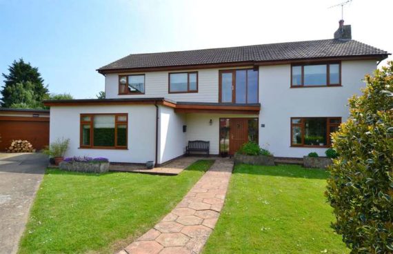 5 Bedroom Detached